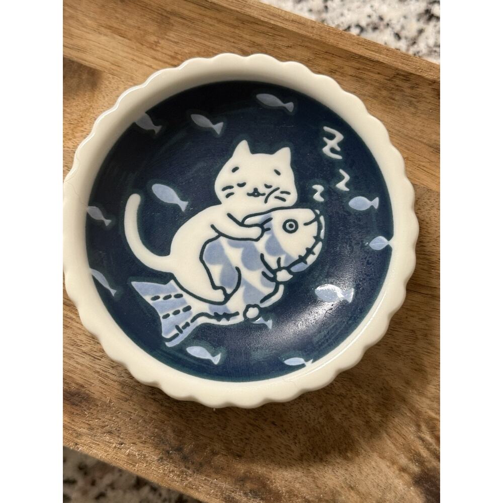 K Factory lucky Cat Saucer